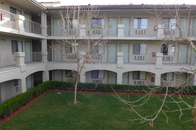 Inn At Rohnert Park Exterior photo